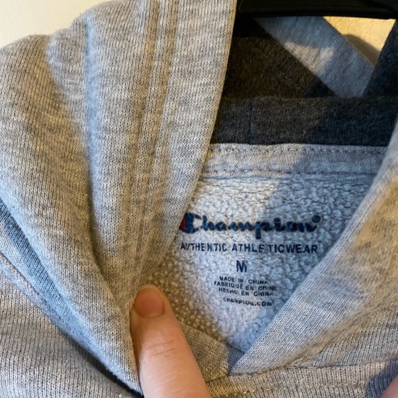 Free With Purchase Champion Sweater Boys Size Medium Camping Play Hoodie Kids - Picture 3 of 4